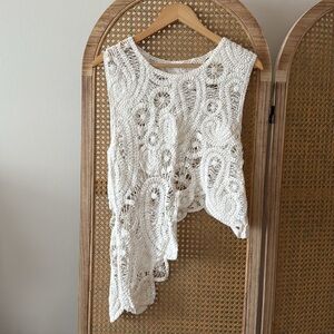White Crochet Sleeveless Top. Size M.